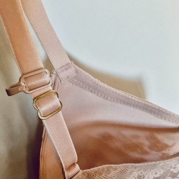 NATORI Women's Push-Up Bra NWT Size 32D - Picture 2 of 9